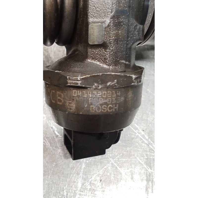 Recambio de inyector para volkswagen passat b5.5 (3b3) 1.9 tdi 4motion referencia OEM IAM 0414720214 38130073AR BOSCH