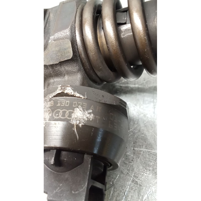 Recambio de inyector para volkswagen passat b5.5 (3b3) 1.9 tdi 4motion referencia OEM IAM 0414720214 38130073AR BOSCH