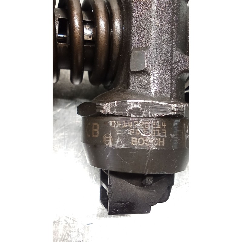 Recambio de inyector para volkswagen passat b5.5 (3b3) 1.9 tdi 4motion referencia OEM IAM 0414720214 38130073AR BOSCH