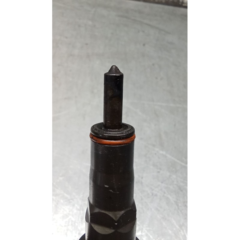 Recambio de inyector para volkswagen passat b5.5 (3b3) 1.9 tdi 4motion referencia OEM IAM 0414720214 38130073AR BOSCH