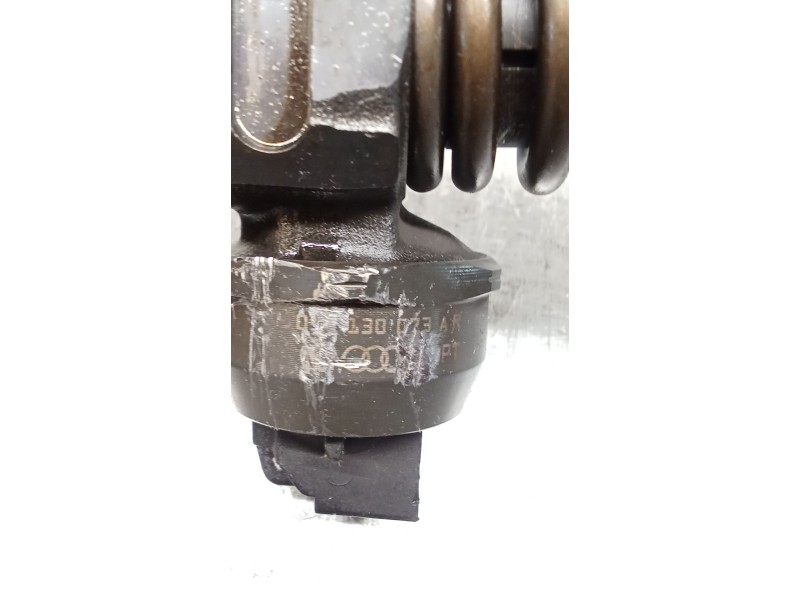 Recambio de inyector para volkswagen passat b5.5 (3b3) 1.9 tdi 4motion referencia OEM IAM 0414720214 38130073AR BOSCH
