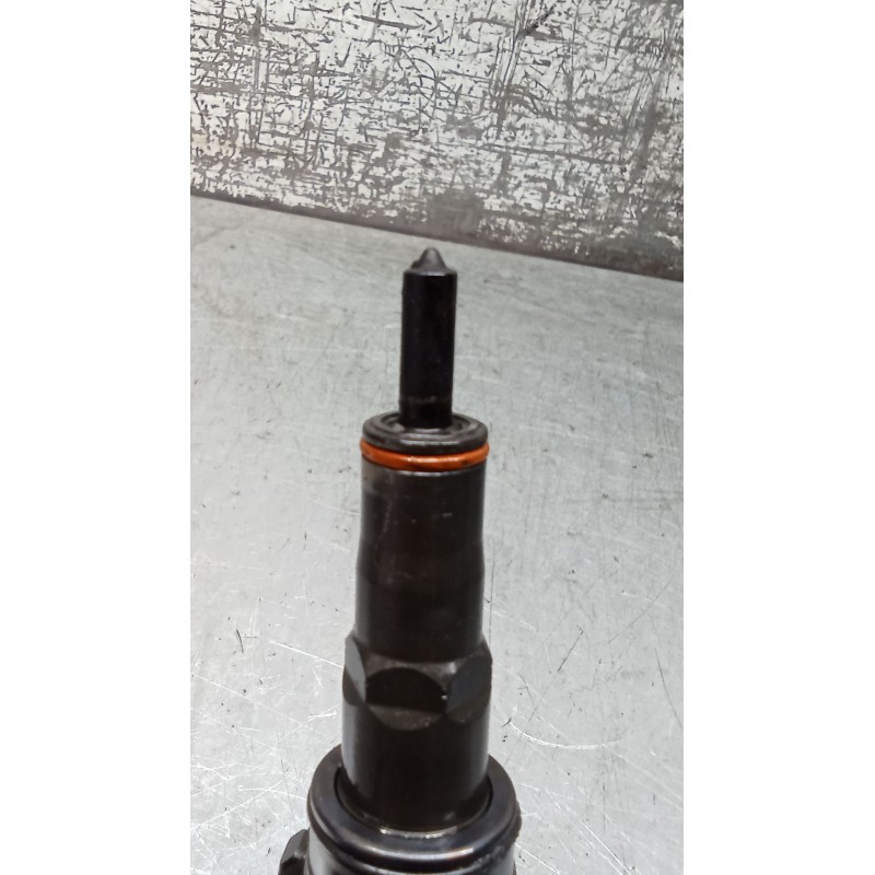 Recambio de inyector para volkswagen passat b5.5 (3b3) 1.9 tdi 4motion referencia OEM IAM 0414720214 38130073AR BOSCH