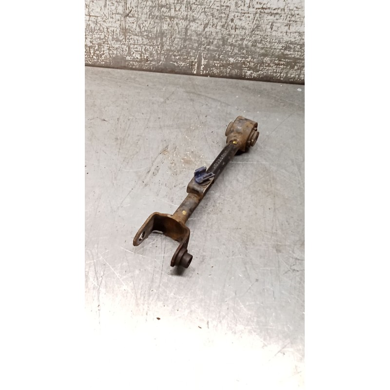 Recambio de brazo suspension superior trasero derecho para honda fr-v (be) 2.2 i ctdi (be5) referencia OEM IAM   05