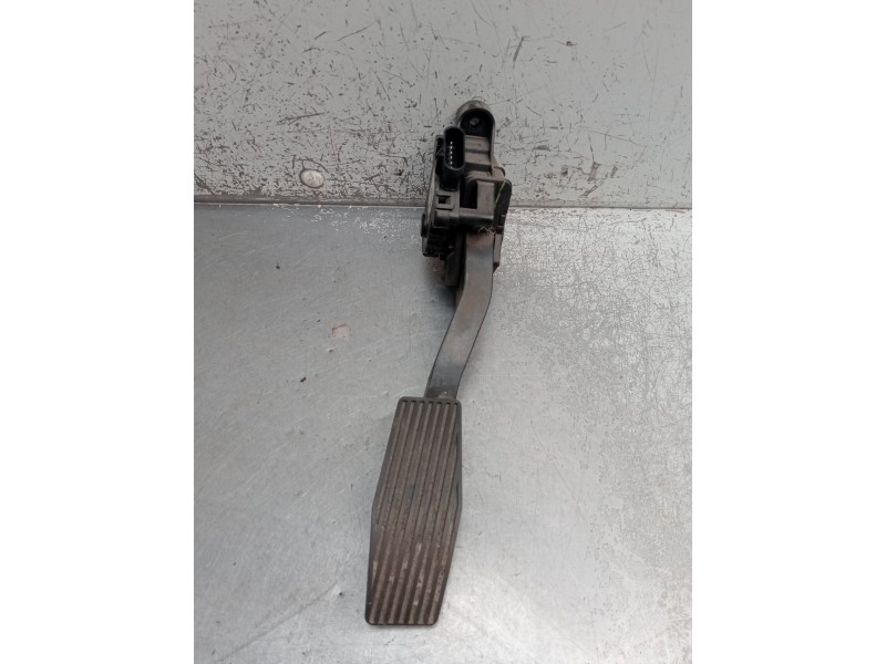 Recambio de potenciometro pedal para opel meriva b monospace (s10) 1.7 cdti (75) referencia OEM IAM 102DE0037 D213132406 1336274