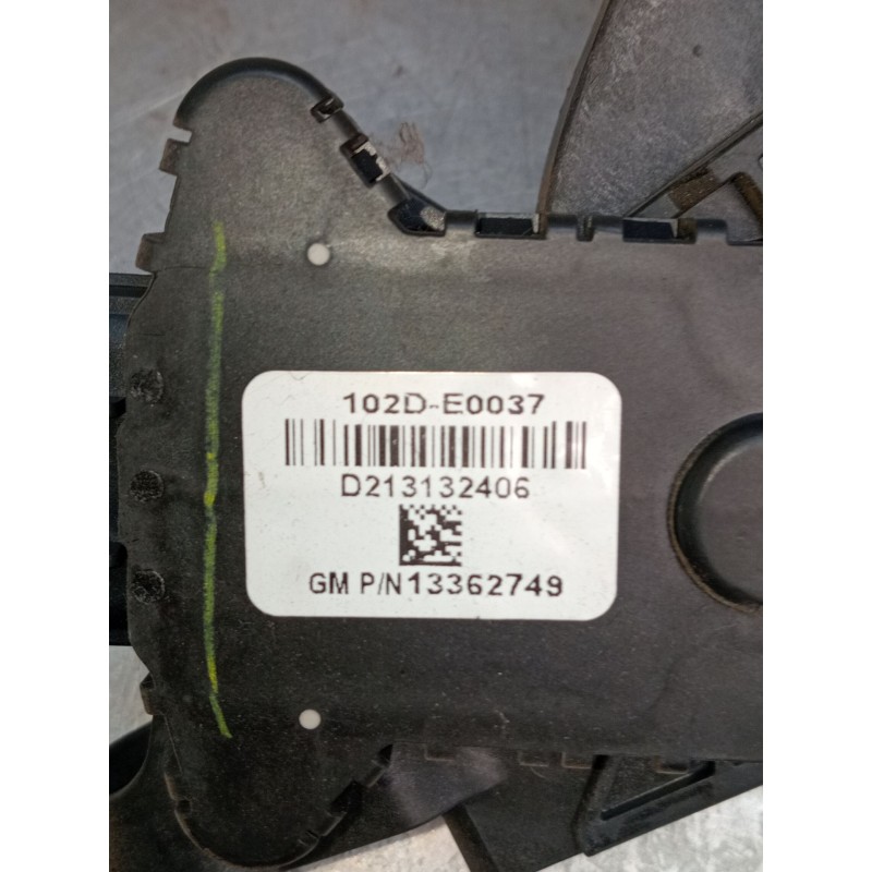 Recambio de potenciometro pedal para opel meriva b monospace (s10) 1.7 cdti (75) referencia OEM IAM 102DE0037 D213132406 1336274