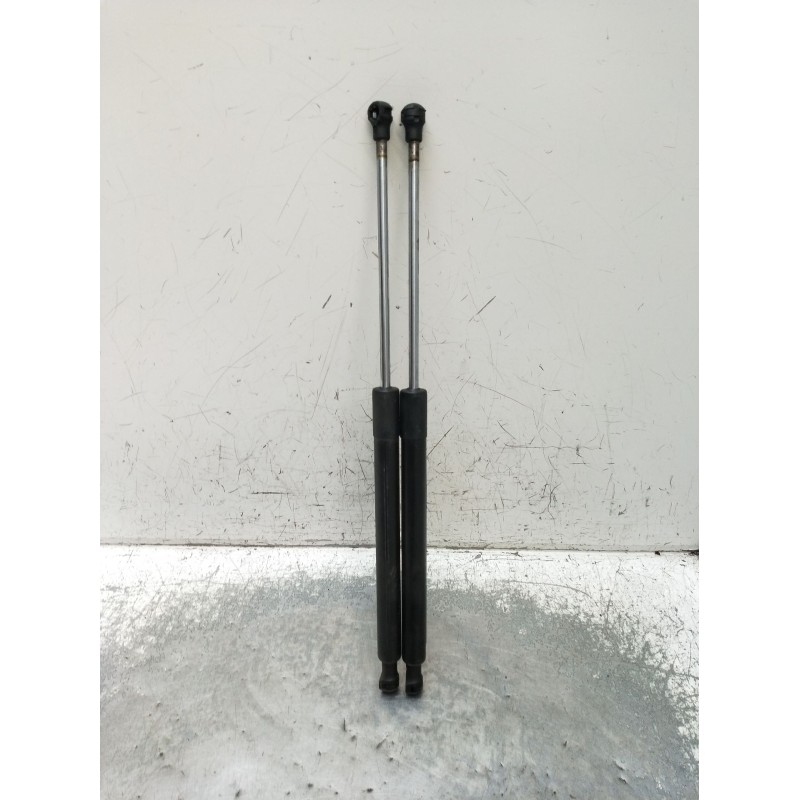 Recambio de amortiguadores maletero / porton para renault clio iii (br0/1, cr0/1) 1.2 16v (br02, br0j, br11, cr02, cr0j, cr11) r