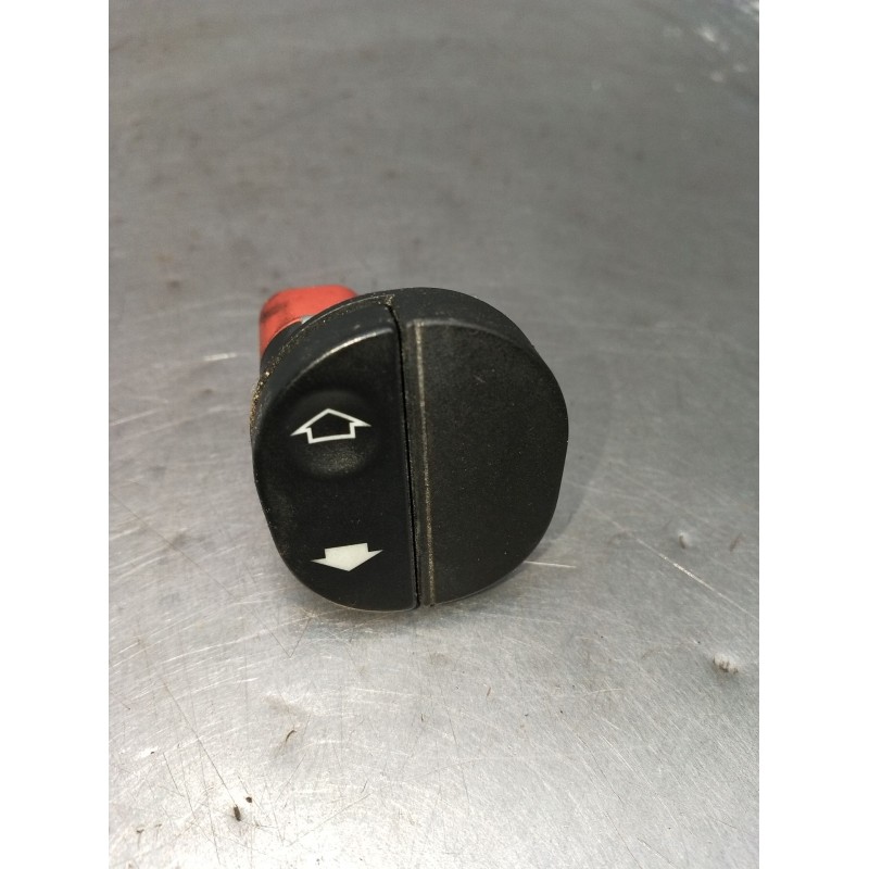 Recambio de mando elevalunas delantero derecho para ford tourneo connect 1.8 tdci /tddi /di referencia OEM IAM 61G14529AD 5P 200
