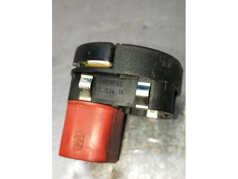 Recambio de mando elevalunas delantero derecho para ford tourneo connect 1.8 tdci /tddi /di referencia OEM IAM 61G14529AD 5P 200