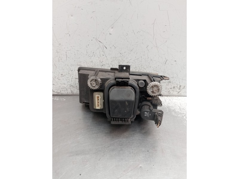 Recambio de faro derecho para seat ibiza ii (6k1) 1.9 d referencia OEM IAM 6K0941016 67735485 