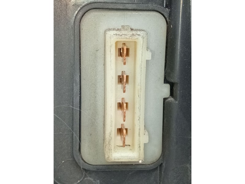 Recambio de faro derecho para seat ibiza ii (6k1) 1.9 d referencia OEM IAM 6K0941016 67735485 