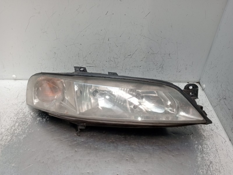 Recambio de faro derecho para opel vectra b (j96) 2.0 dti 16v (f19) referencia OEM IAM 90586845 67743040 