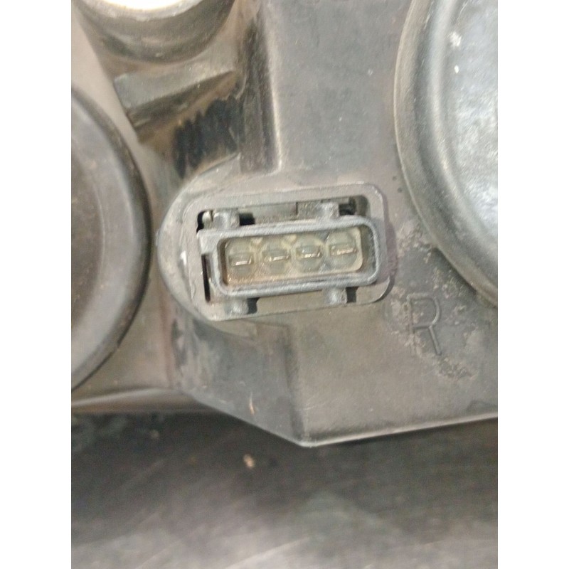 Recambio de faro derecho para opel vectra b (j96) 2.0 dti 16v (f19) referencia OEM IAM 90586845 67743040 
