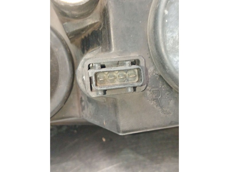 Recambio de faro derecho para opel vectra b (j96) 2.0 dti 16v (f19) referencia OEM IAM 90586845 67743040 