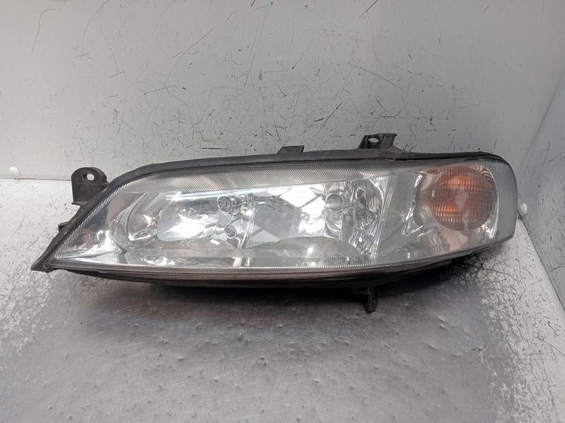 Recambio de faro izquierdo para opel vectra b (j96) 2.0 dti 16v (f19) referencia OEM IAM 90586844 67743030 