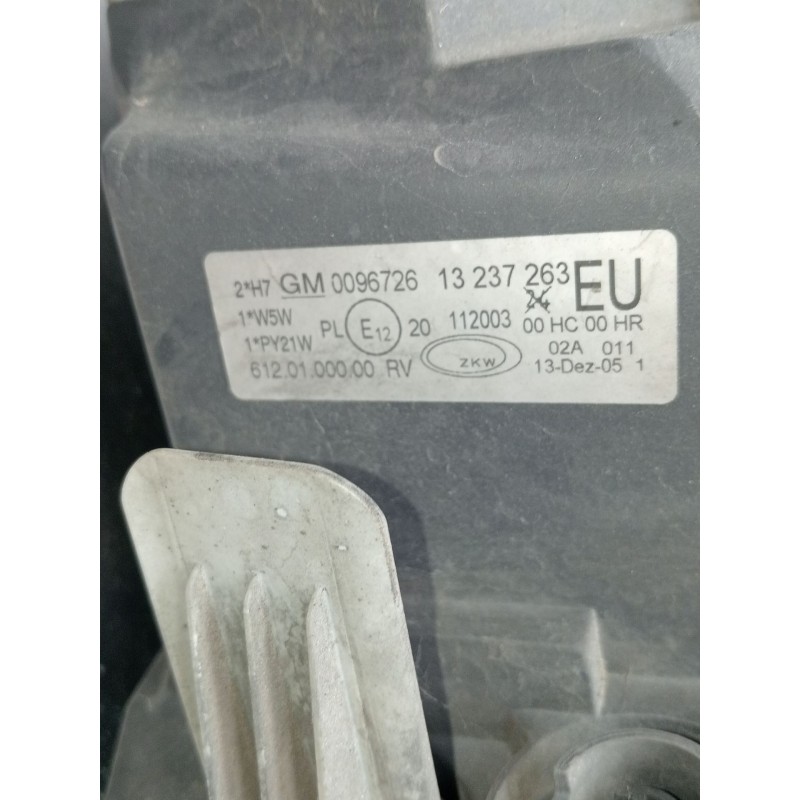 Recambio de faro izquierdo para opel corsa c (x01) 1.2 twinport (f08, f68) referencia OEM IAM 0096726 13237263 6120100000 