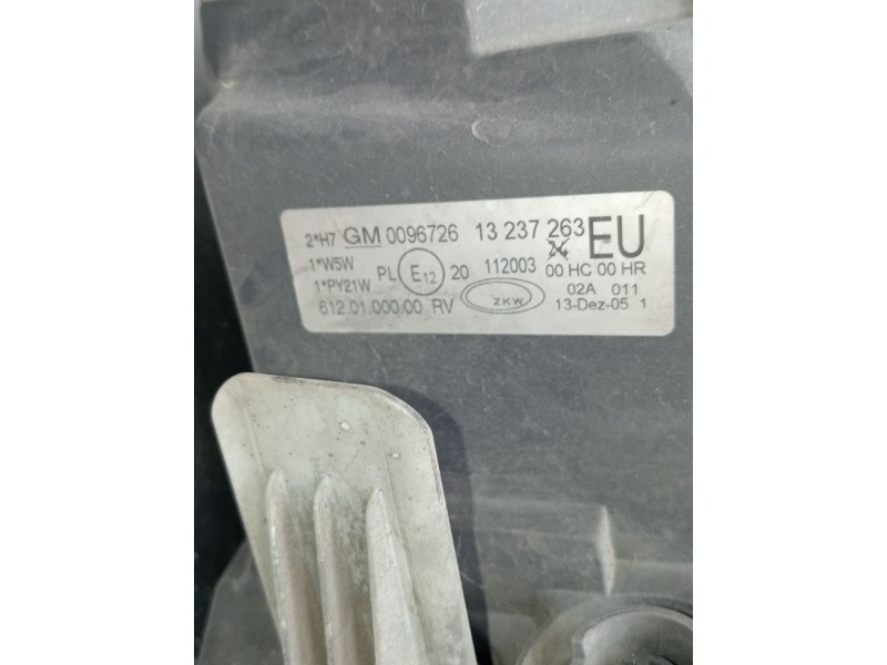 Recambio de faro izquierdo para opel corsa c (x01) 1.2 twinport (f08, f68) referencia OEM IAM 0096726 13237263 6120100000 