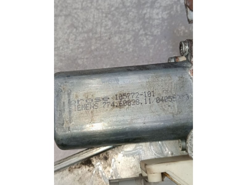 Recambio de elevalunas delantero izquierdo para citroën xsara picasso (n68) 2.0 hdi referencia OEM IAM 7746002811 105772101 