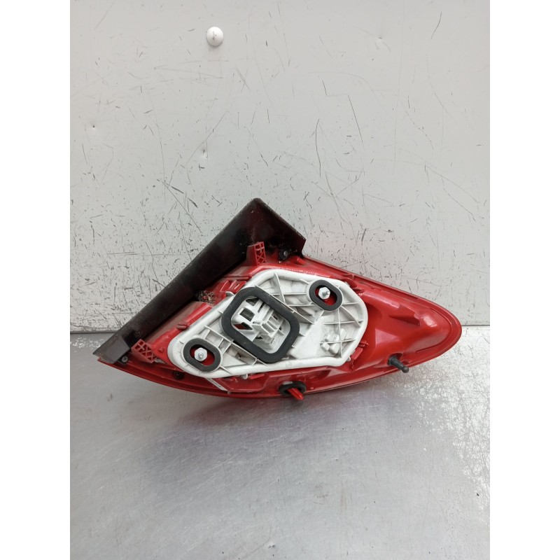 Recambio de piloto trasero izquierdo para opel meriva b monospace (s10) 1.7 cdti (75) referencia OEM IAM 0284421161 13434859 201