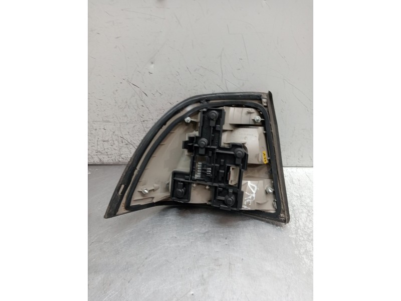Recambio de piloto trasero derecho para opel vectra b (j96) 2.0 dti 16v (f19) referencia OEM IAM   