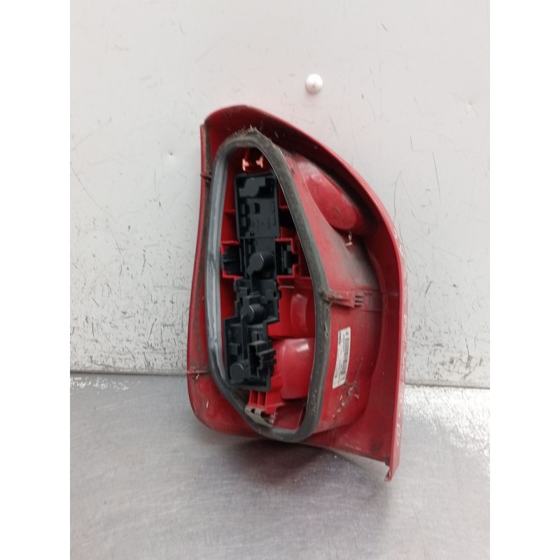 Recambio de piloto trasero derecho para citroën xsara picasso (n68) 2.0 hdi referencia OEM IAM 9650005780 89032868 