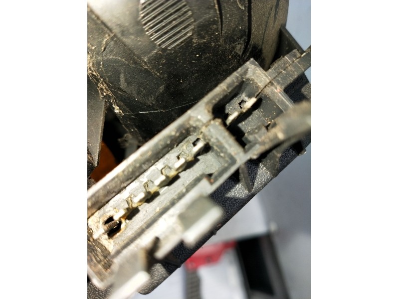 Recambio de piloto trasero derecho para peugeot 405 i (15b) 1.9 referencia OEM IAM   1987
