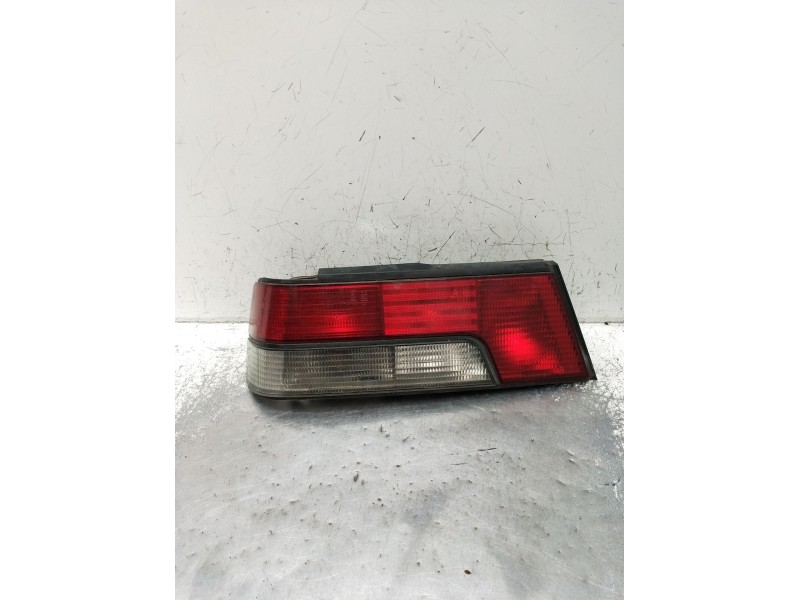 Recambio de piloto trasero izquierdo para peugeot 405 i (15b) 1.9 referencia OEM IAM   1987