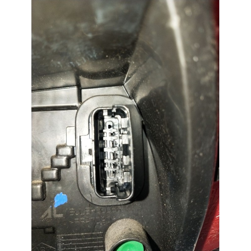Recambio de piloto trasero izquierdo para renault clio iii (br0/1, cr0/1) 1.2 16v (br02, br0j, br11, cr02, cr0j, cr11) referenci
