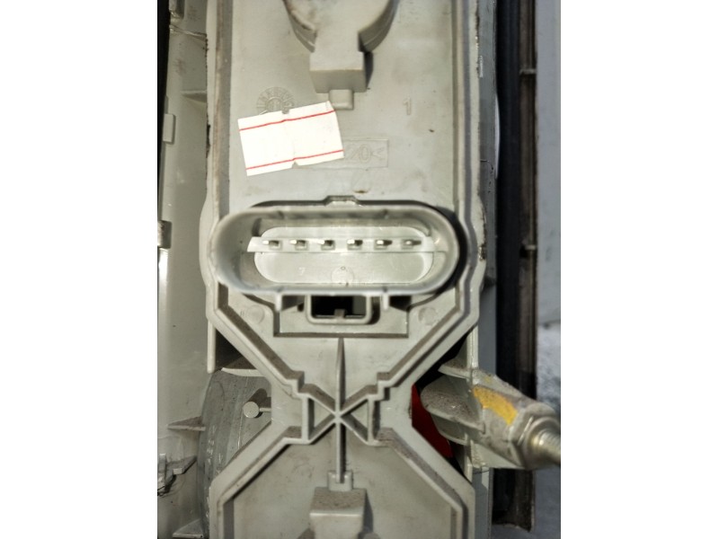 Recambio de piloto trasero derecho para ford tourneo connect 1.8 tdci /tddi /di referencia OEM IAM 9T1613404AC  2008