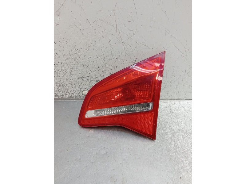 Recambio de piloto trasero derecho interior para opel meriva b monospace (s10) 1.7 cdti (75) referencia OEM IAM 0284531167 13434