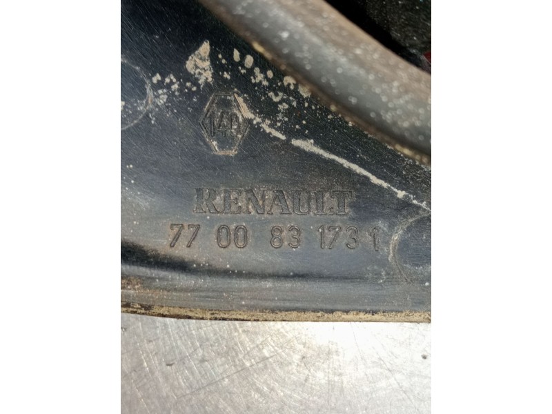 Recambio de piloto trasero derecho para renault megane scénic (ja0/1_) 2.0 i (ja0g) referencia OEM IAM 770831731  