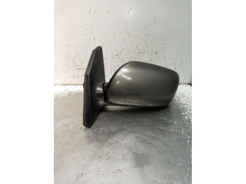 Recambio de retrovisor izquierdo para toyota corolla sedán (_e12_) 1.6 vvt-i (zze121_) referencia OEM IAM  ELÉCTRICO 2002