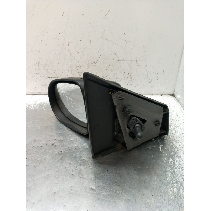 Recambio de retrovisor izquierdo para renault clio iii (br0/1, cr0/1) 1.2 16v (br02, br0j, br11, cr02, cr0j, cr11) referencia OE