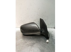 Recambio de retrovisor derecho para toyota corolla sedán (_e12_) 1.6 vvt-i (zze121_) referencia OEM IAM  ELÉCTRICO 2002