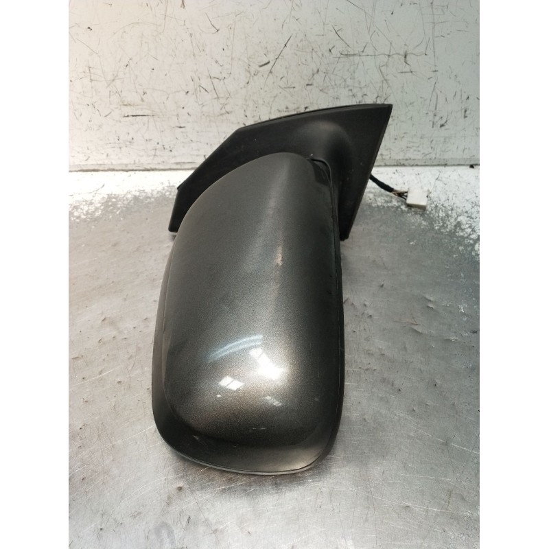 Recambio de retrovisor derecho para toyota corolla sedán (_e12_) 1.6 vvt-i (zze121_) referencia OEM IAM  ELÉCTRICO 2002