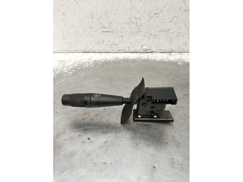 Recambio de mando limpia para peugeot 405 i (15b) 1.9 referencia OEM IAM   1987