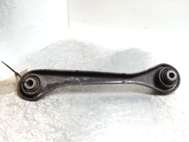Recambio de brazo suspension inferior trasero derecho para skoda octavia berlina (1z3) 1.9 tdi dpf referencia OEM IAM   