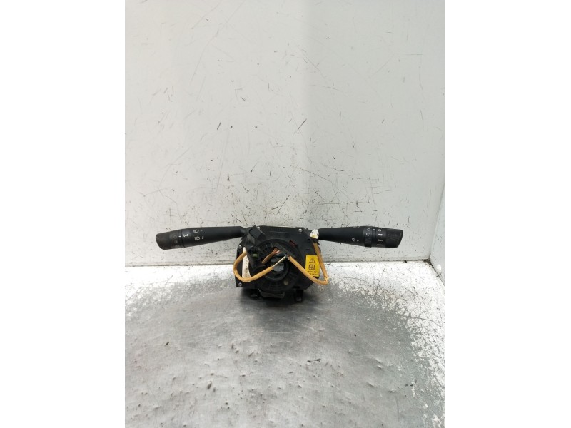 Recambio de mando luces para fiat grande punto (199_) 1.3 d multijet (199.axd11, 199.axd1a, 199.axd1b,... referencia OEM IAM 735