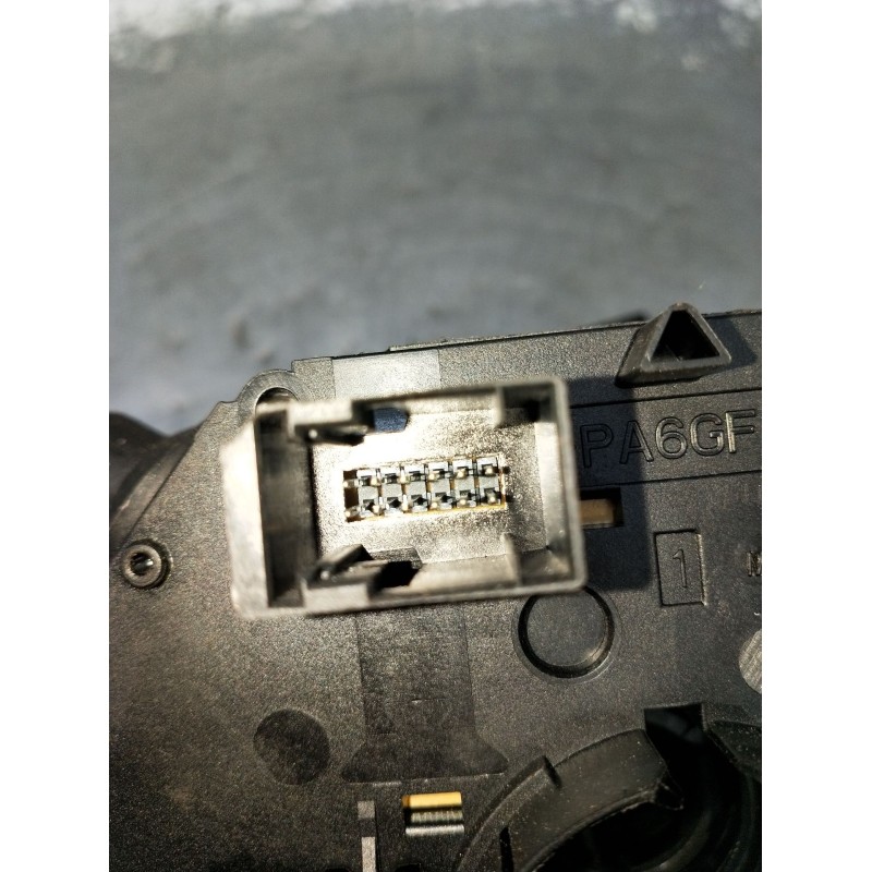 Recambio de mando luces para fiat grande punto (199_) 1.3 d multijet (199.axd11, 199.axd1a, 199.axd1b,... referencia OEM IAM 735
