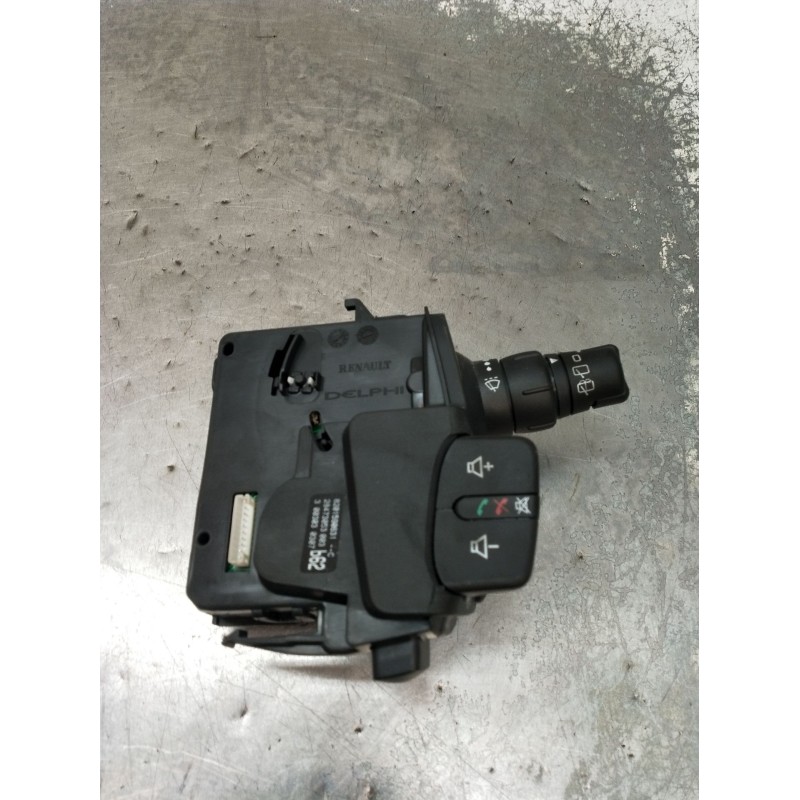 Recambio de mando limpia para renault clio iii (br0/1, cr0/1) 1.2 16v (br02, br0j, br11, cr02, cr0j, cr11) referencia OEM IAM 82