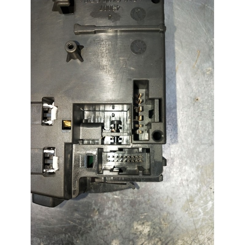 Recambio de mando limpia para renault clio iii (br0/1, cr0/1) 1.2 16v (br02, br0j, br11, cr02, cr0j, cr11) referencia OEM IAM 82
