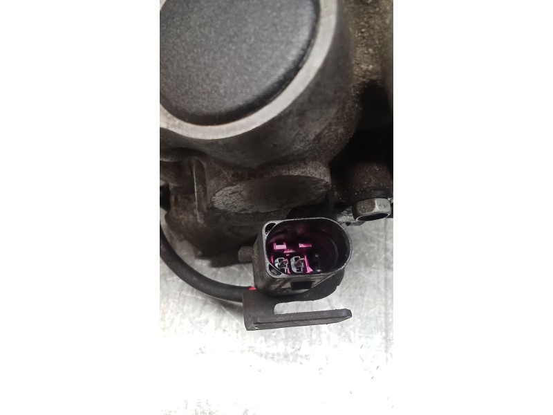 Recambio de compresor aire acondicionado para seat ibiza iv sc (6j1, 6p5) 1.9 tdi referencia OEM IAM 6Q0820808F 4471908898 08