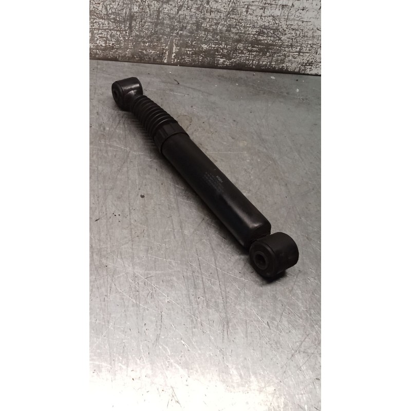 Recambio de amortiguador trasero izquierdo para citroën xsara (n1) 1.6 i referencia OEM IAM   97