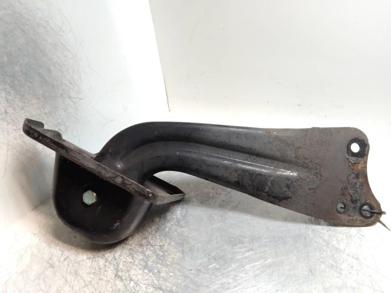 Recambio de brazo suspension superior trasero derecho para skoda octavia berlina (1z3) 1.9 tdi dpf referencia OEM IAM   