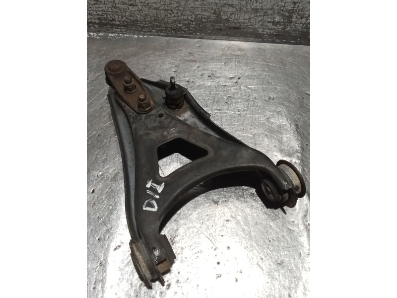Recambio de brazo suspension inferior delantero izquierdo para renault clio ii (bb_, cb_) 1.5 dci (b/cb07) referencia OEM IAM   