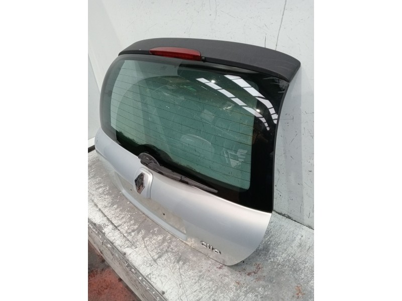 Recambio de porton trasero para renault clio ii (bb_, cb_) 1.5 dci (b/cb07) referencia OEM IAM   