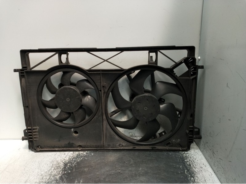 Recambio de electroventilador para renault trafic iii furgoneta (fg_) 1.6 dci 95 (fgmj, fgmr) referencia OEM IAM 214818795R 9386