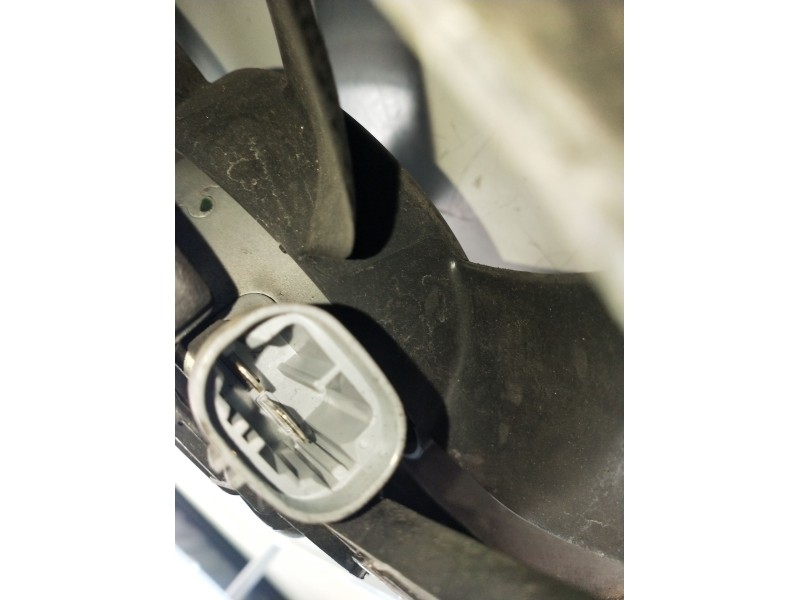 Recambio de electroventilador para renault trafic iii furgoneta (fg_) 1.6 dci 95 (fgmj, fgmr) referencia OEM IAM 214818795R 9386