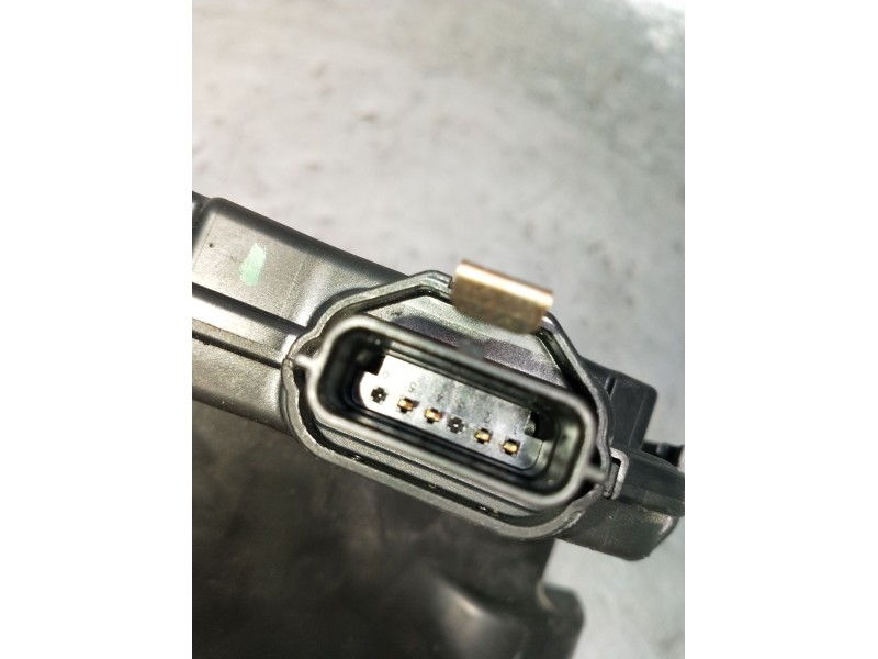 Recambio de motor cierre centralizado delantero izquierdo para renault trafic iii furgoneta (fg_) 1.6 dci 95 (fgmj, fgmr) refere