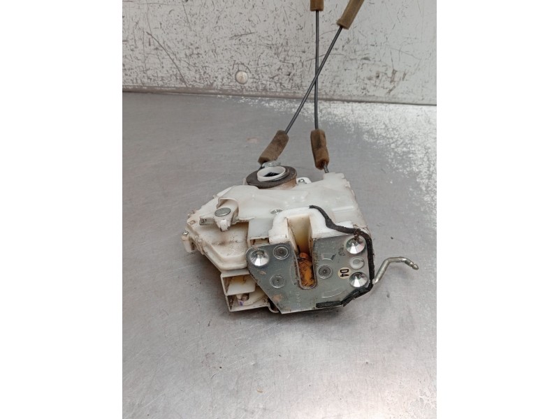 Recambio de motor cierre centralizado trasero derecho para honda fr-v (be) 2.2 i ctdi (be5) referencia OEM IAM  5P 2005