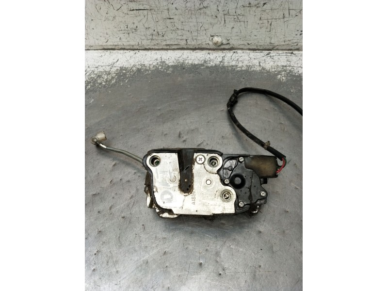 Recambio de motor cierre centralizado delantero izquierdo para isuzu nkr77 nkr 85e2 referencia OEM IAM  2P 2007
